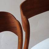 2 chaises Bémol Baumann bois moyen bouclette écru