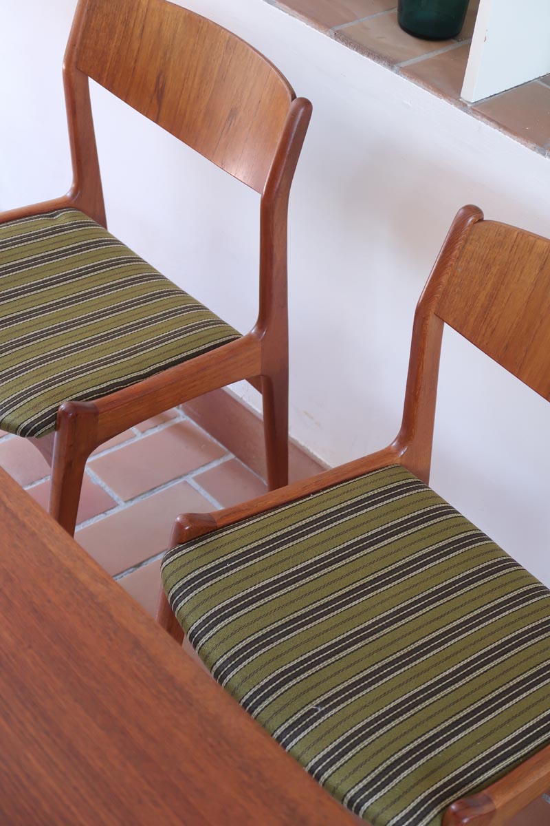 4 chaises erik buch P E Jorgensen Farso Stolefabrik roche bobois mid-century teck vert vintage danois danemark