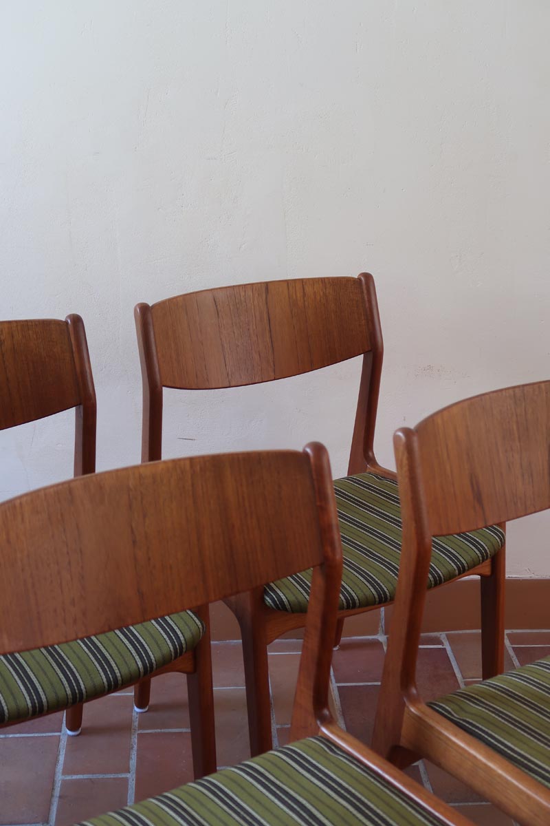 4 chaises erik buch P E Jorgensen Farso Stolefabrik roche bobois mid-century teck vert vintage danois danemark