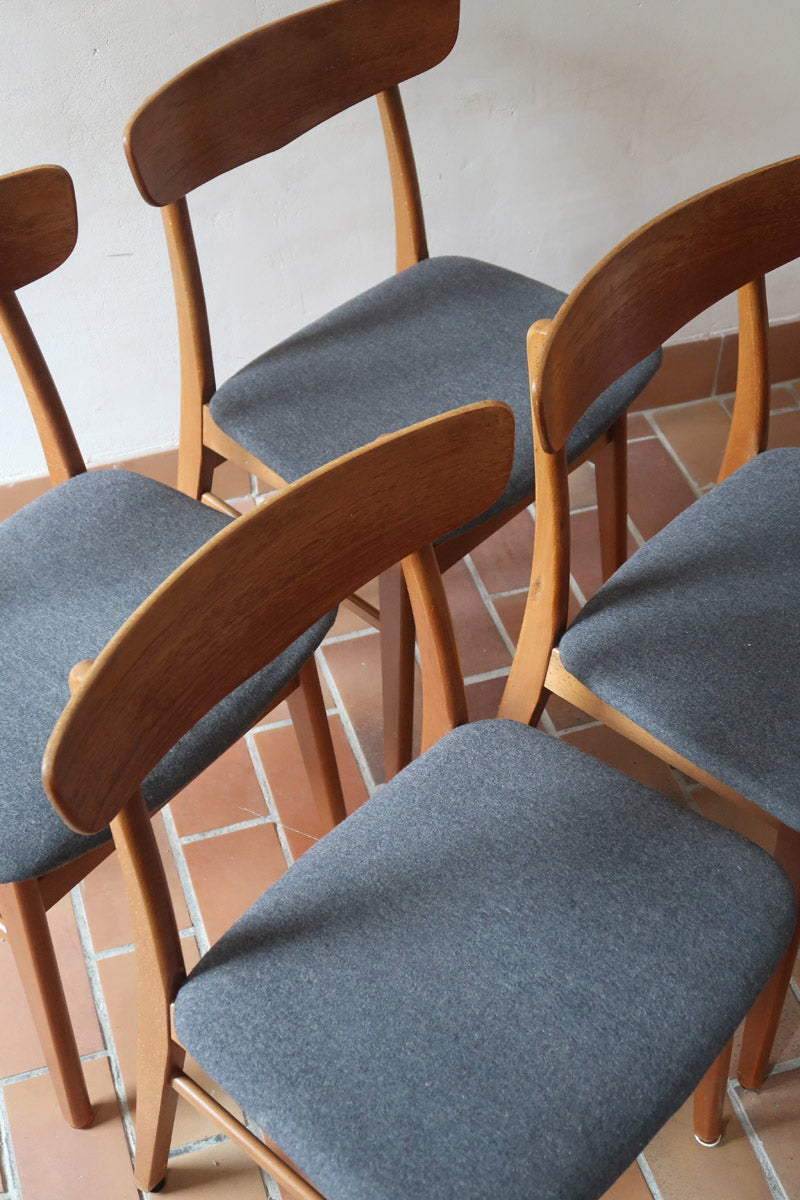 Quatre chaises danoises Farstrup en teck avec assise tapissée, design années 60