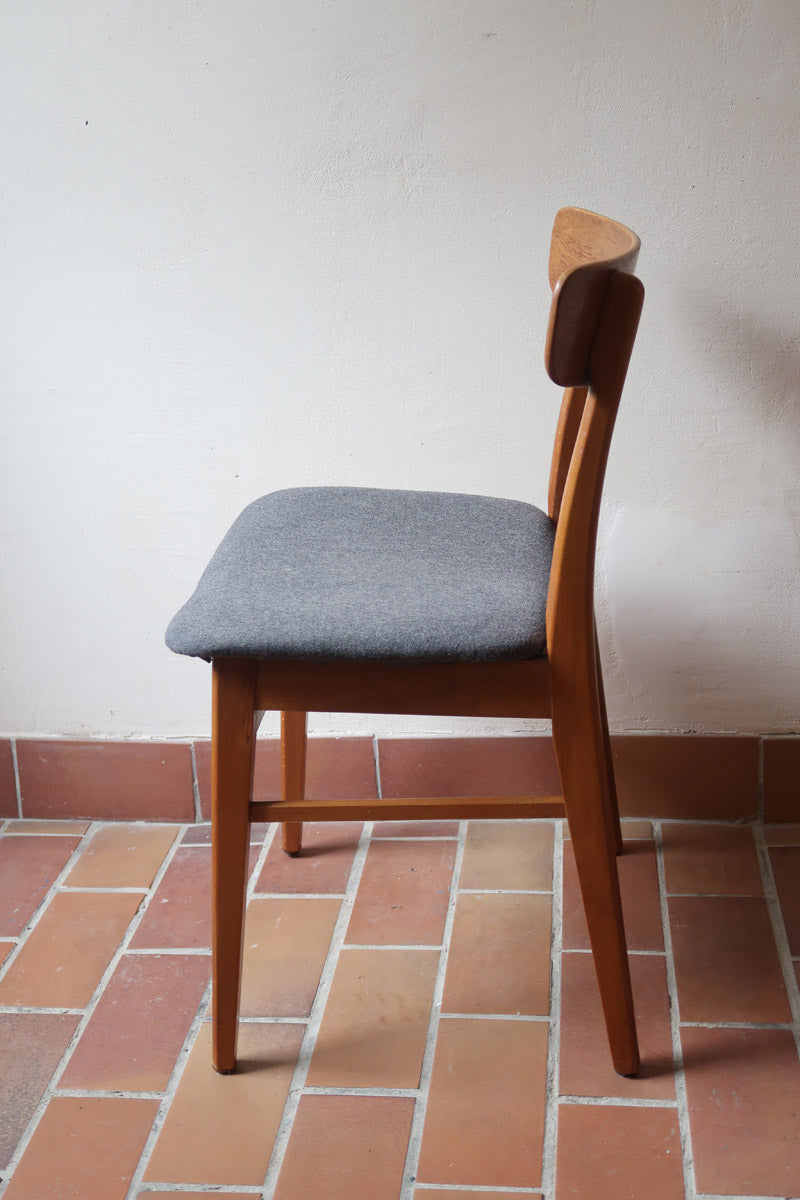 Quatre chaises danoises Farstrup en teck avec assise tapissée, design années 60