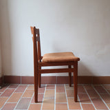 Lot de 4 chaises scandinaves en teck années 60 avec assises retapissées tissu terracotta