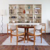 Lot de 4 chaises vintage en hêtre clair, assise bouclette beige. Style scandinave années 60, chic et confortable.