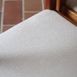 Six chaises danoises en bois massif des années 60 avec assises crème, ensemble scandinave vintage