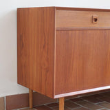 Buffet bas scandinave en teck — années 60