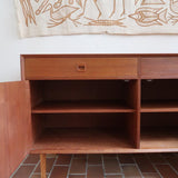 Buffet bas scandinave en teck — années 60