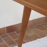 Table à manger scandinave extensible en placage de chêne — années 60