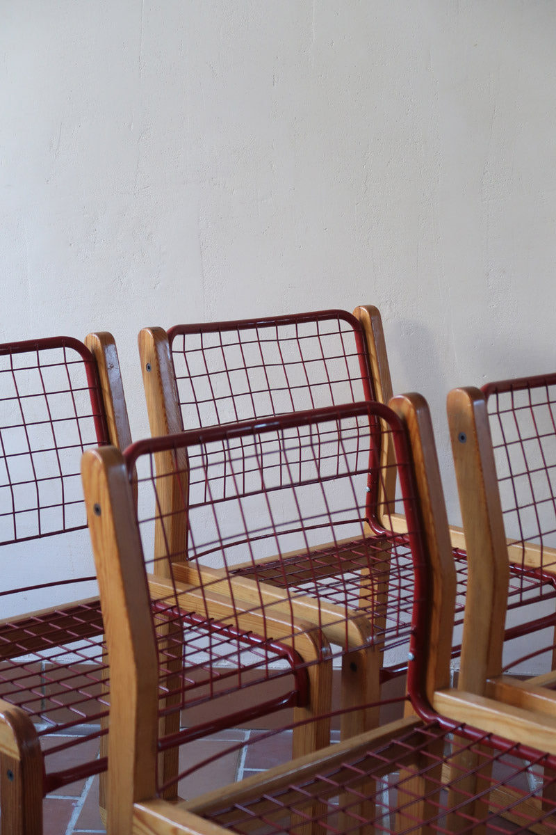 Quatre chaises Sälen par Knut Hagberg pour IKEA, structure en pin massif et treillis métallique laqué, design scandinave des années 1980.