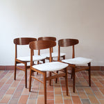 Quatre chaises SAX fabriquées au Danemark, structure en teck massif avec assises retapissées, design danois des années 1960.