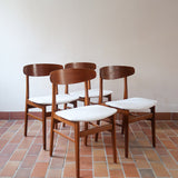 Quatre chaises SAX fabriquées au Danemark, structure en teck massif avec assises retapissées, design danois des années 1960.