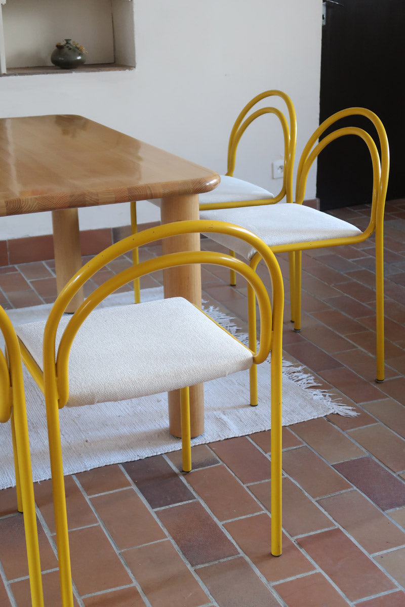 6-chaises-italiennes-tube-acier-laque-jaune-design-annees-90