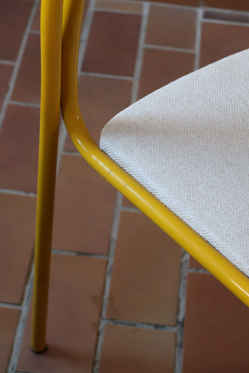 6-chaises-italiennes-tube-acier-laque-jaune-design-annees-90