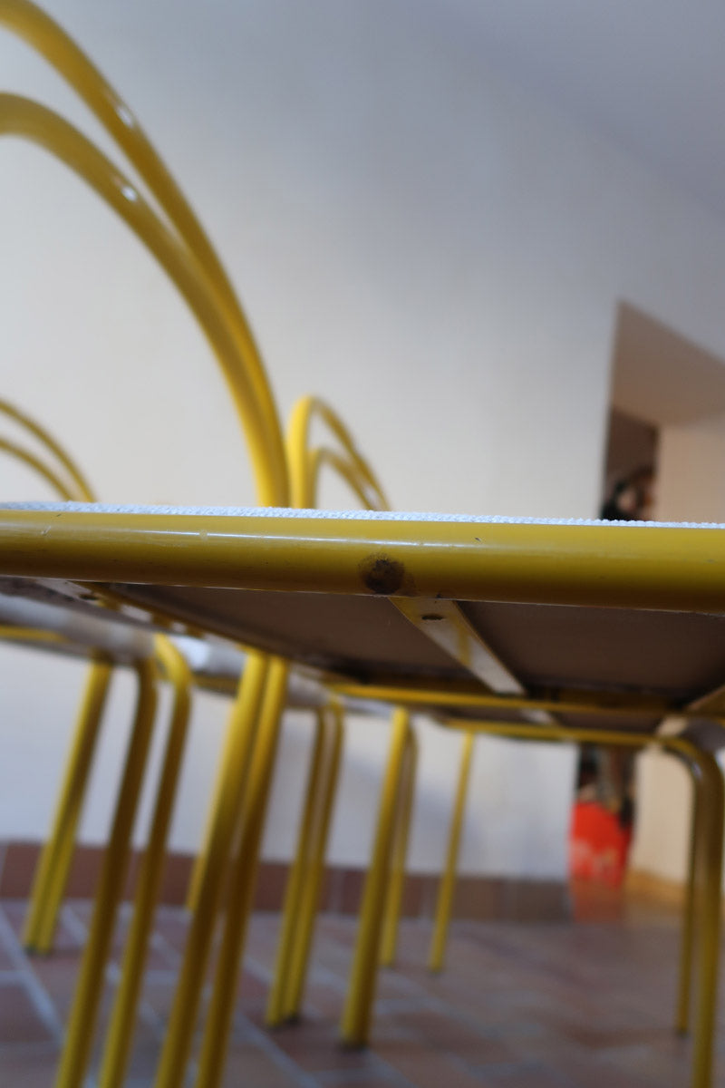 6-chaises-italiennes-tube-acier-laque-jaune-design-annees-90