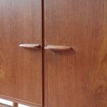 bibliothèque haute scandinave en teck danemark années 60 design nordique vintage