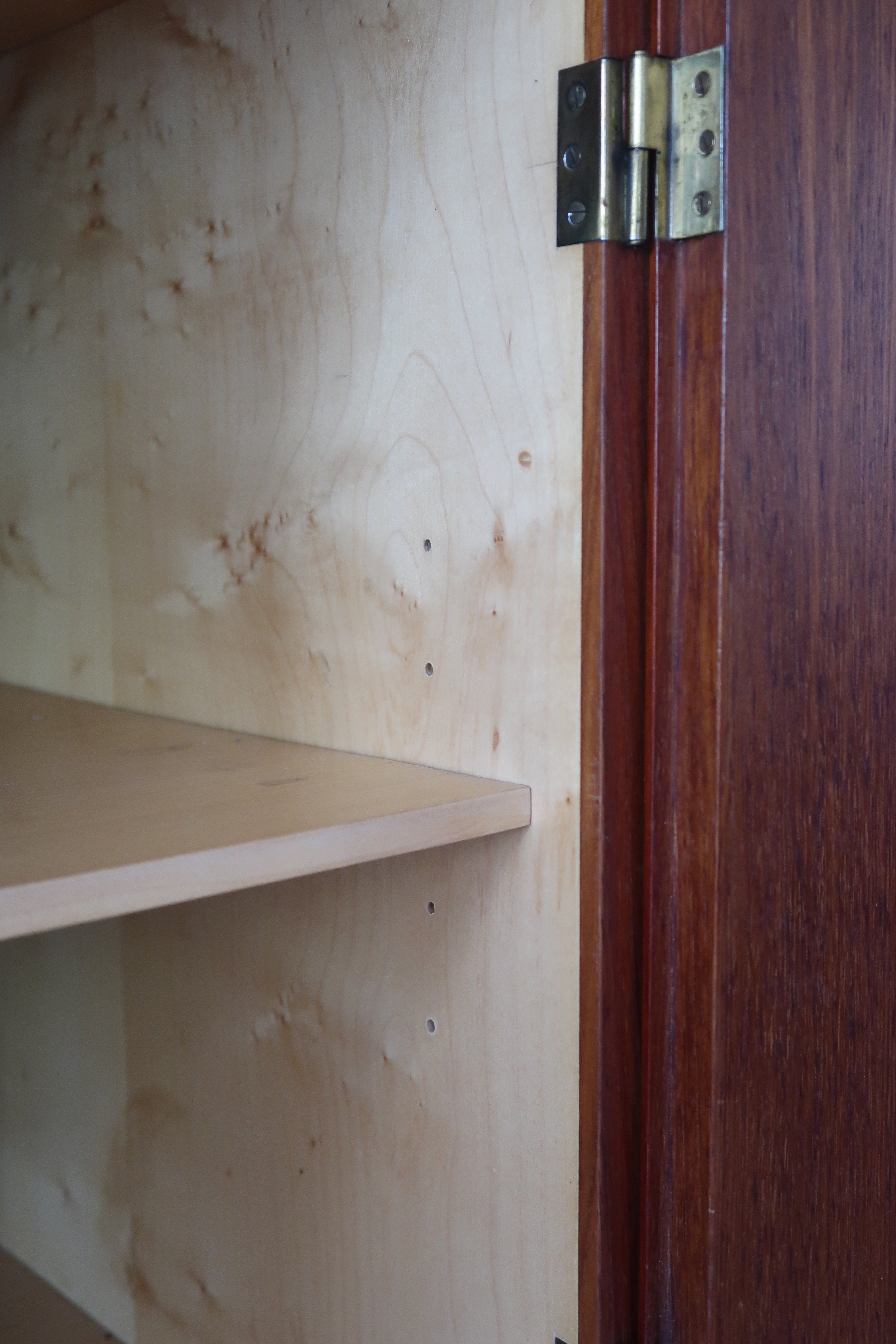 bibliothèque haute scandinave en teck danemark années 60 design nordique vintage