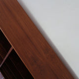 Bibliothèque scandinave vintage en palissandre de Rio signée Poul Hundevad, années 60, avec deux colonnes d’étagères réglables et piètement compas, estampillée Danish Furnituremakers Control.