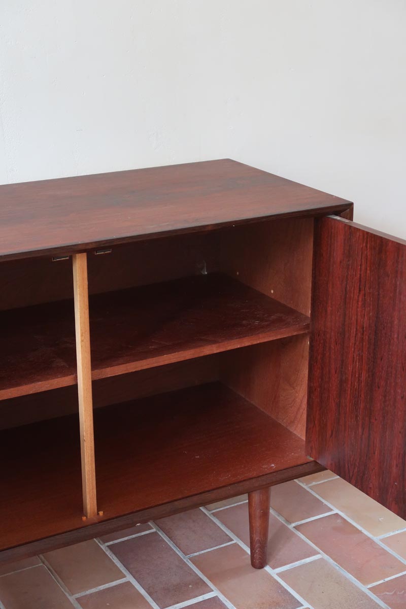 buffet scandinave en palissandre danemark années 60 design danois vintage