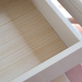 Bureau scandinave années 70 laqué blanc et bois clair, deux tiroirs à boutons ronds en bois, piétement à entretoise basse, lignes épurées mid-century