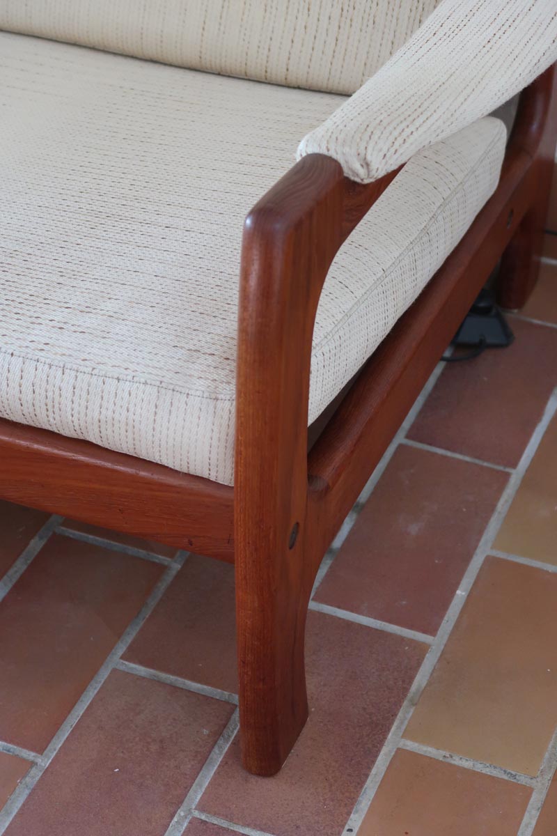 Canapé scandinave 2 places en teck – design nordique années 60/70