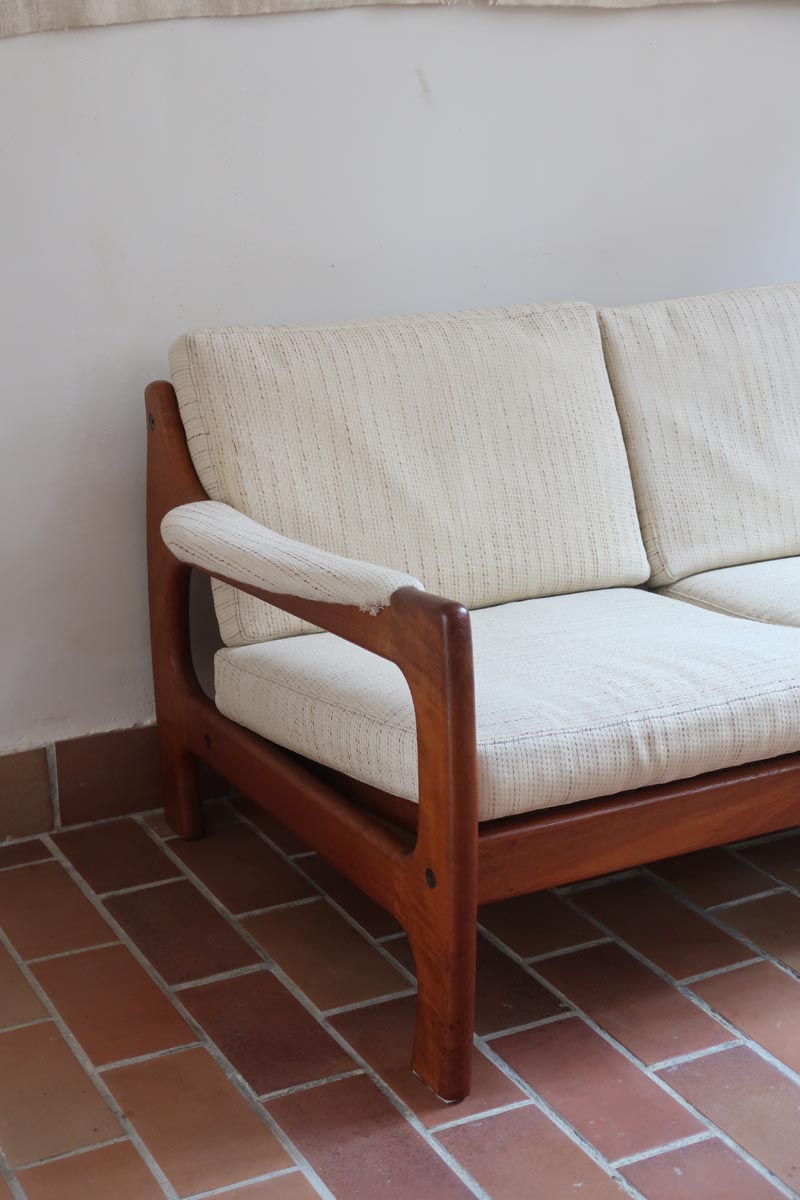 Canapé scandinave 2 places en teck – design nordique années 60/70