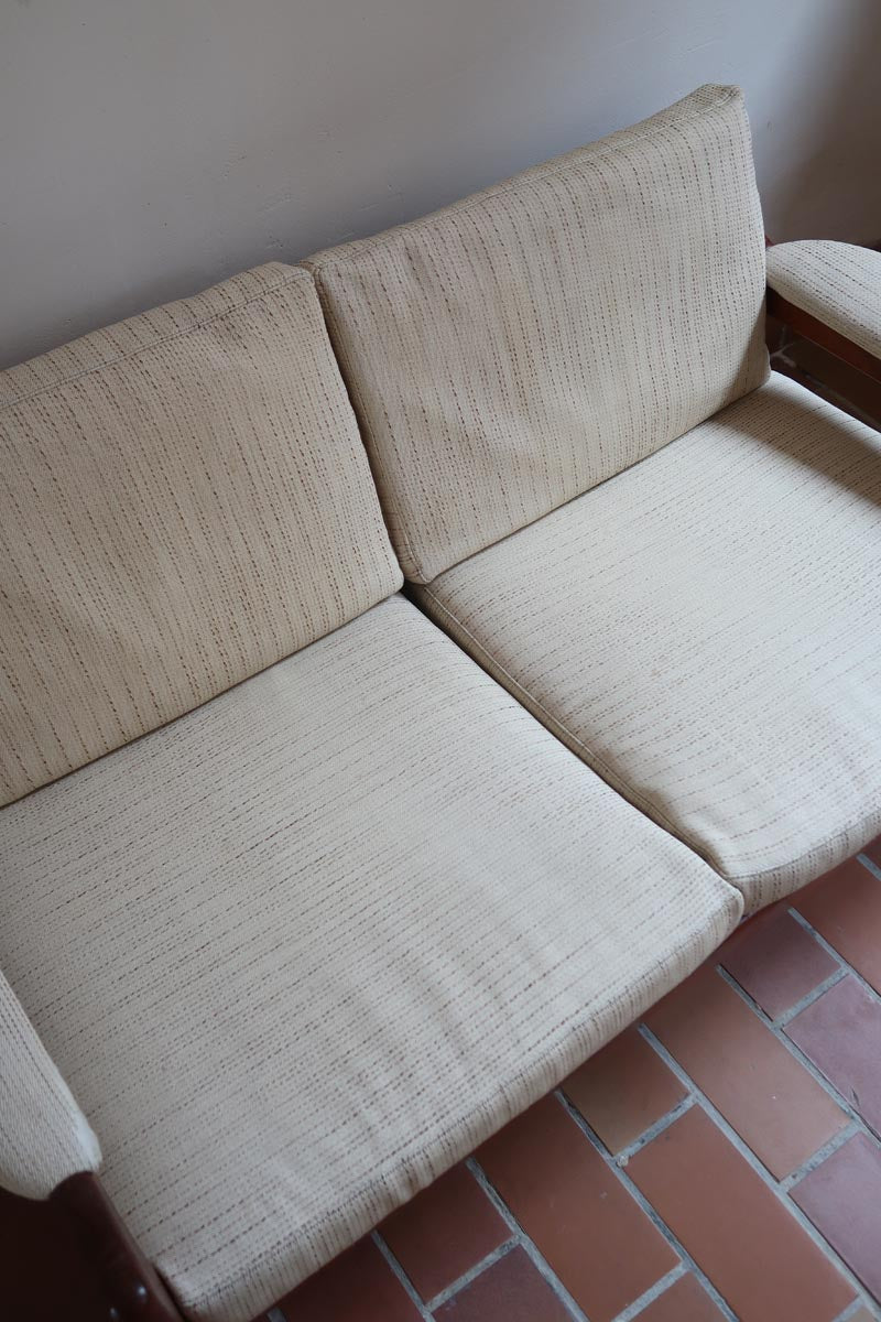 Canapé scandinave 2 places en teck – design nordique années 60/70