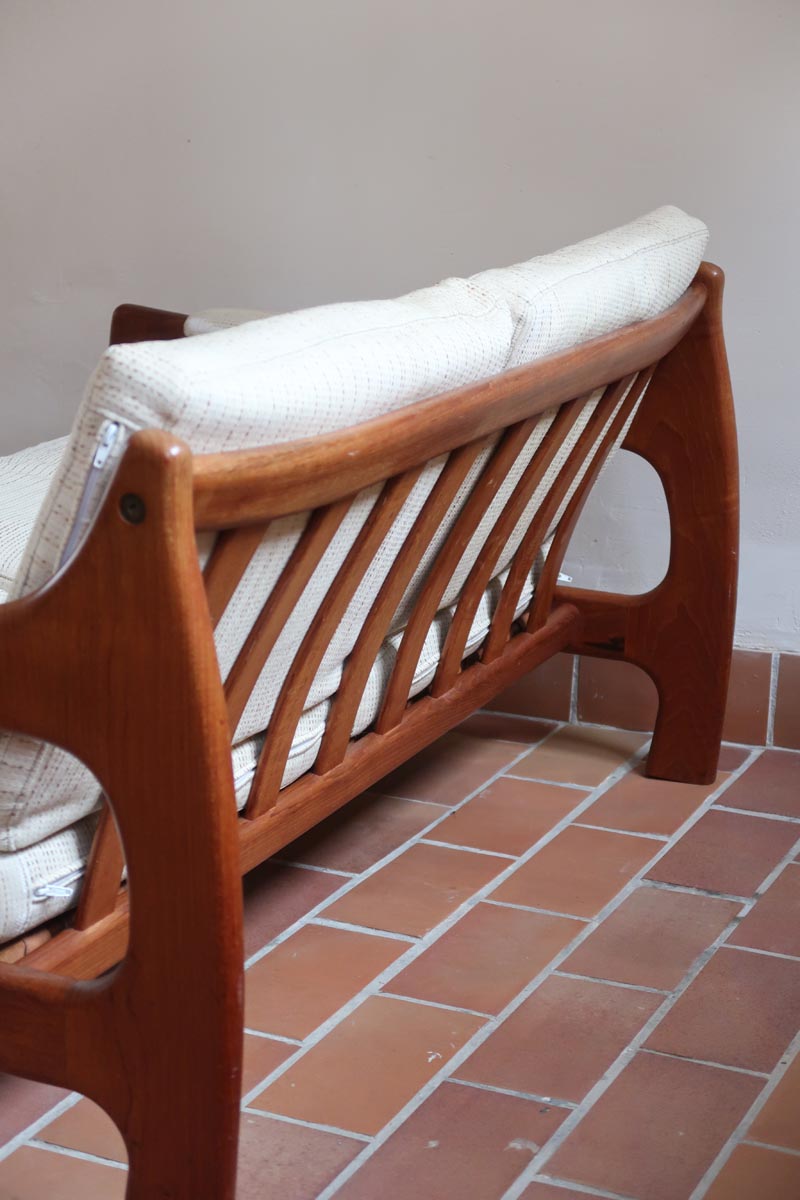 Canapé scandinave 2 places en teck – design nordique années 60/70