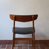chaise farstrup scandinave vintage teck assise noire  ensemble