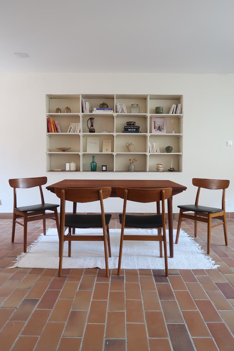 chaise-farstrup-scandinave-vintage-teck-assise-noire