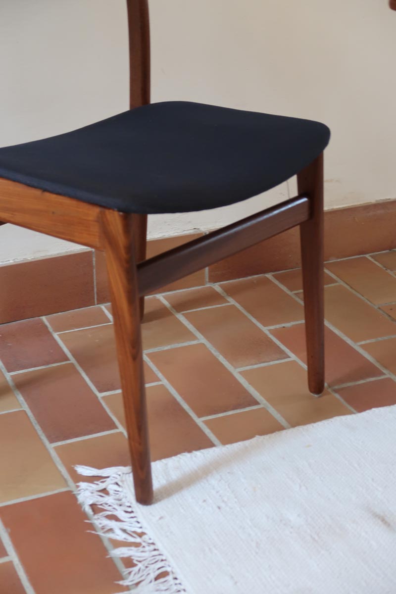 Chaise scandinave vintage en teck et tissu bleu – années 60