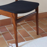 Chaise scandinave vintage en teck et tissu bleu – années 60