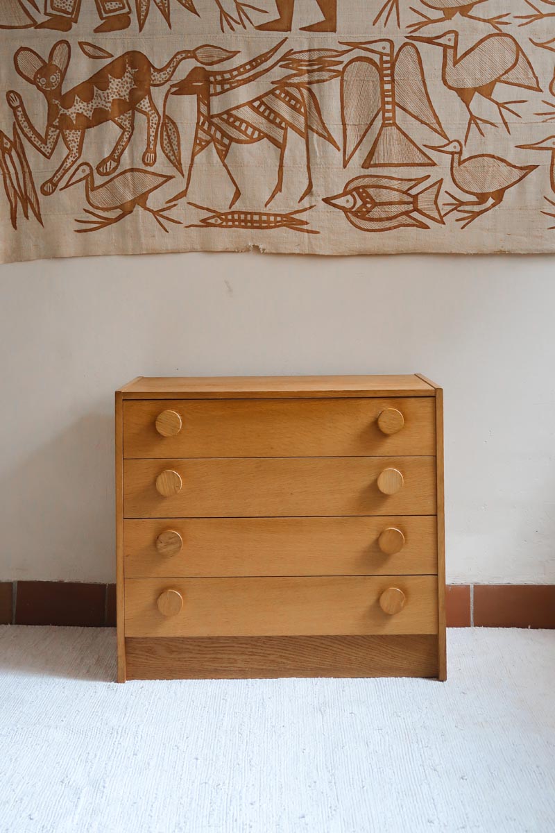 commode scandinave chêne clair mélaminé blanc années 70 design nordique vintage