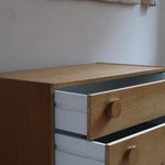 commode scandinave chêne clair mélaminé blanc années 70 design nordique vintage