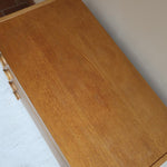 commode scandinave chêne clair mélaminé blanc années 70 design nordique vintage