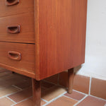 commode scandinave teck poignées intégrées danemark années 60 design nordique vintage