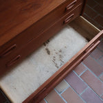 commode scandinave teck poignées intégrées danemark années 60 design nordique vintage