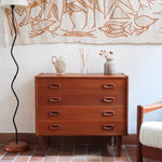 commode scandinave teck poignées intégrées danemark années 60 design nordique vintage