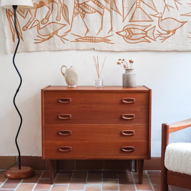commode scandinave teck poignées intégrées danemark années 60 design nordique vintage