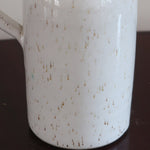 Cruchon grès émaillé Graessel Potiers d'Alsace vintage, blanc cassé moucheté brun effet pierre, anse arrondie, signature gravée, artisanat alsacien