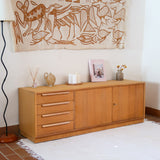 Enfilade mid-century en chêne clair WK Möbel années 60, 4 tiroirs et 2 portes coulissantes, socle plein, design allemand