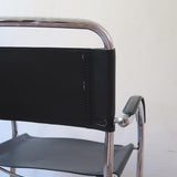 Fauteuil cantilever vintage chrome skaï noir – style Bauhaus