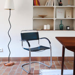 Fauteuil cantilever vintage chrome skaï noir – style Bauhaus