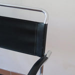 Fauteuil cantilever vintage acier chromé skaï noir – style Bauhaus