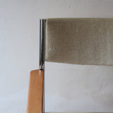 Fauteuil moderniste vintage en métal chromé et bois avec assise beige signé Noblef Bandixen pour Kusch & Co.