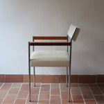 Fauteuil moderniste vintage en métal chromé et bois avec assise beige signé Noblef Bandixen pour Kusch & Co.