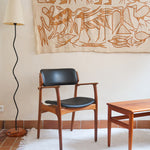 fauteuil danois en teck et cuir noir Erik Buch pour O.D. Møbler années 60 design scandinave