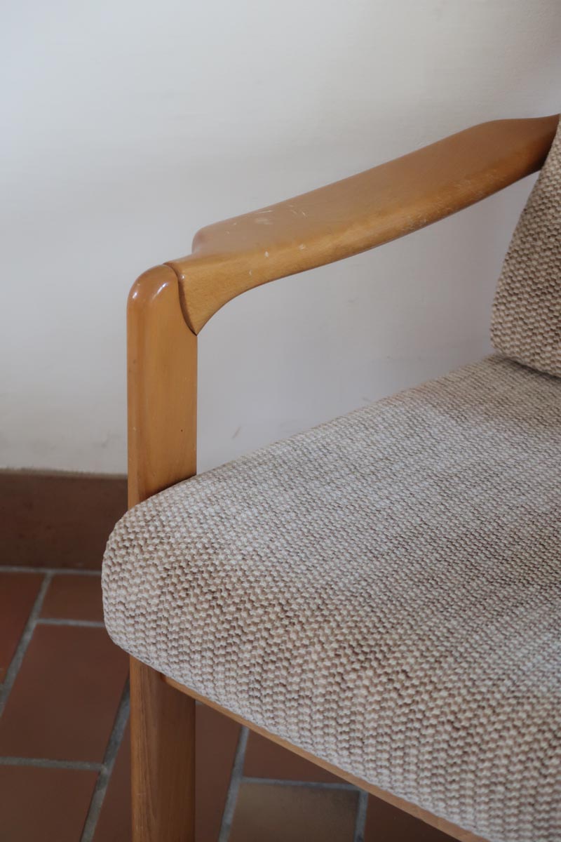 Fauteuil vintage allemand en hêtre et tissu beige 60's