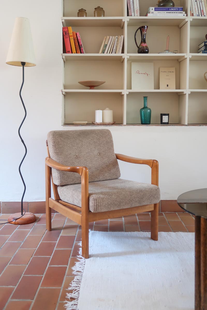 Fauteuil vintage allemand en hêtre et tissu beige 60's