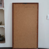 Miroir mural teck massif scandinave années 60, tenons chevillés visibles quatre angles, cadre droit, ébénisterie traditionnelle danoise mid-century