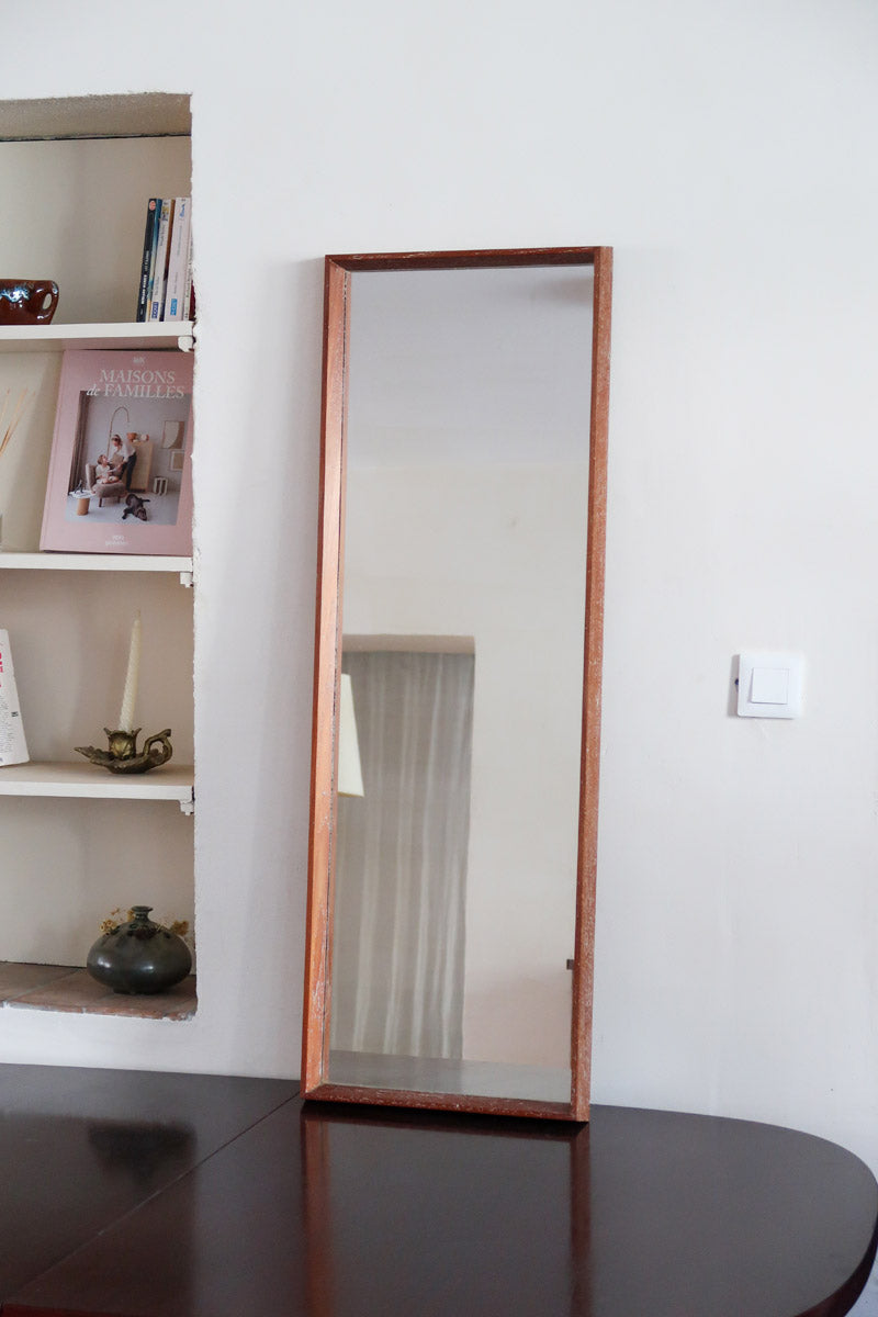 Miroir mural teck massif scandinave années 60 grand format vertical XL, teck cérusé patiné, dressing entrée, design danois mid-century