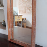 Miroir mural teck scandinave années 60 cadre fin grand format, lignes droites épurées, profil minimaliste, design danois mid-century